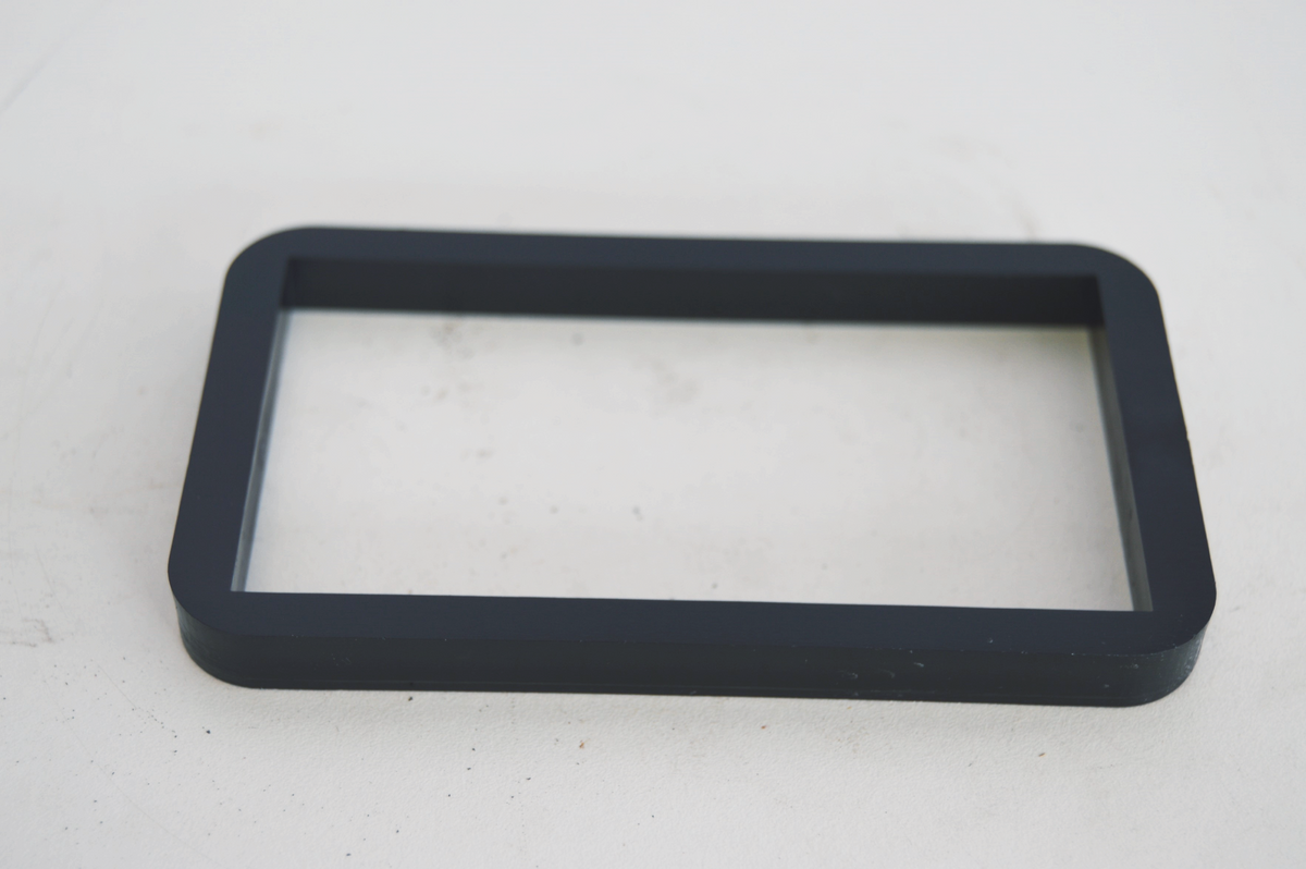 PM183402T part supplied by Mani-Two Trading