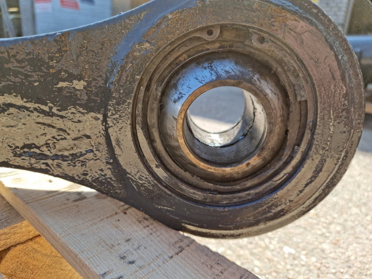 Komatsu 785-7 Arm Link