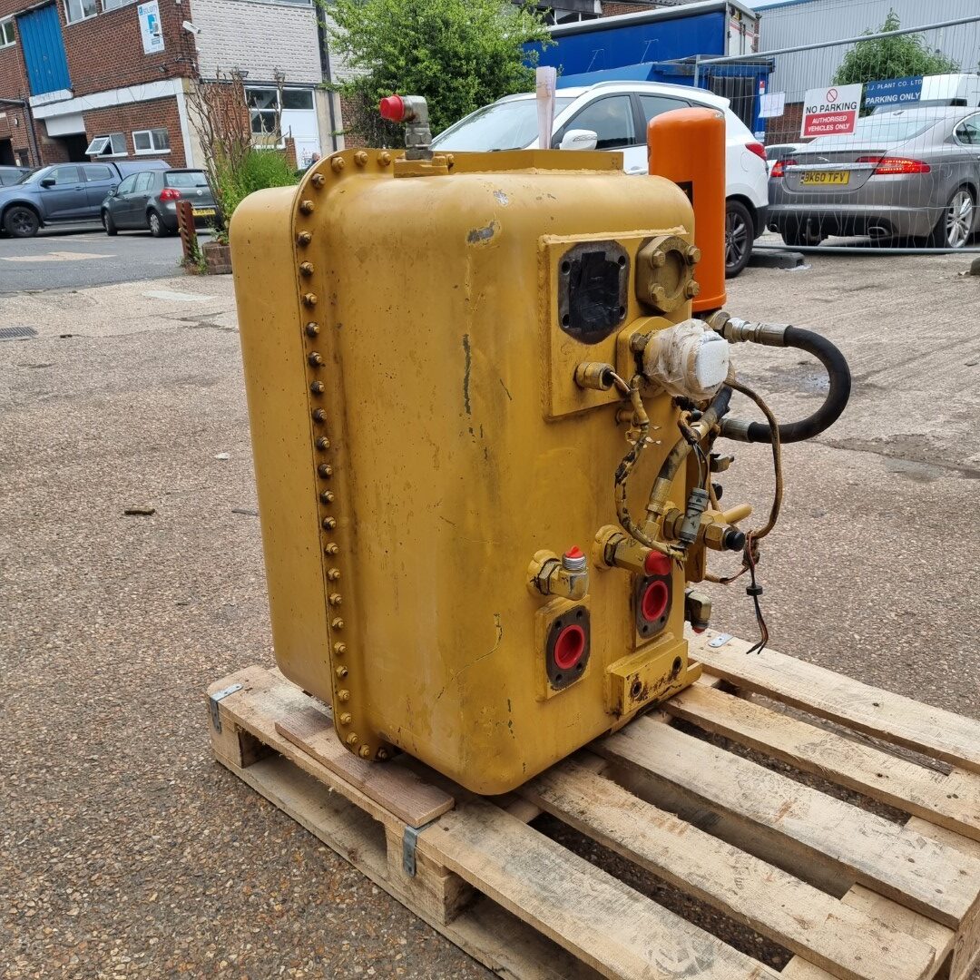 Cat - Tank Gp-Hydraulic - 152-5689 - Used