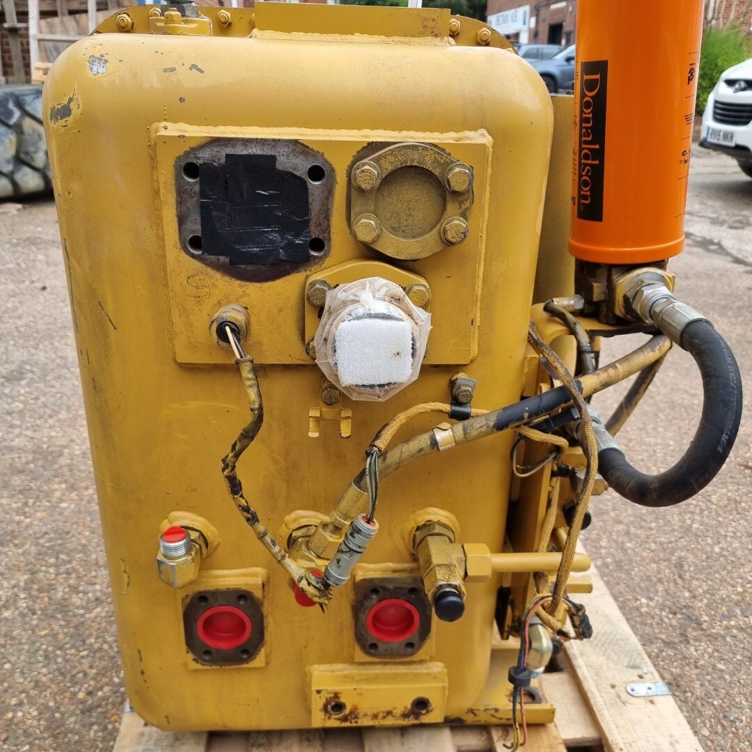 Cat - Tank Gp-Hydraulic - 152-5689 - Used