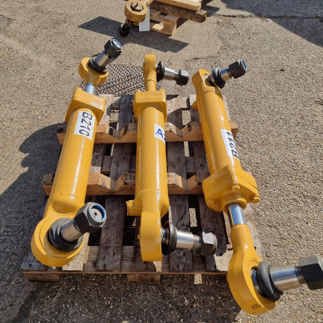 CAT - Steering cylinders - 6E-2555