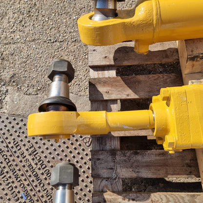 CAT - Steering cylinders - 6E-2555