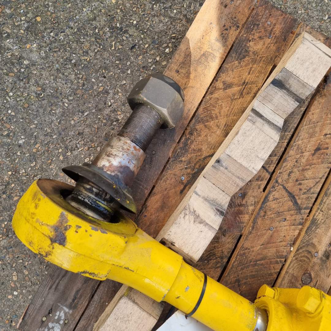 CAT - Steering cylinders - 6E-2555 USED