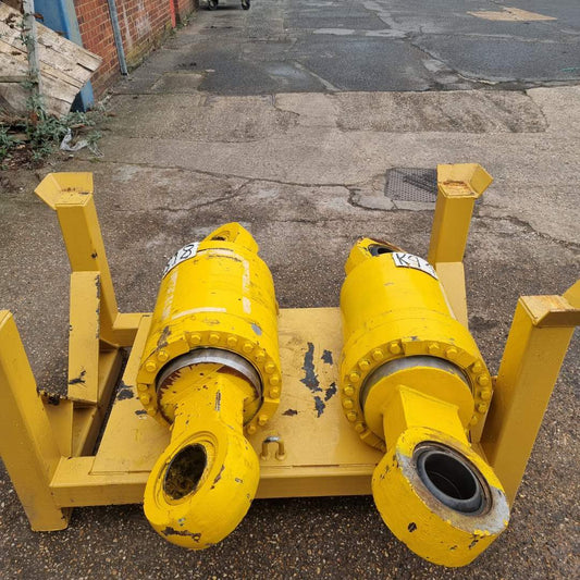 CAT - Rear Suspension - 5T-4466