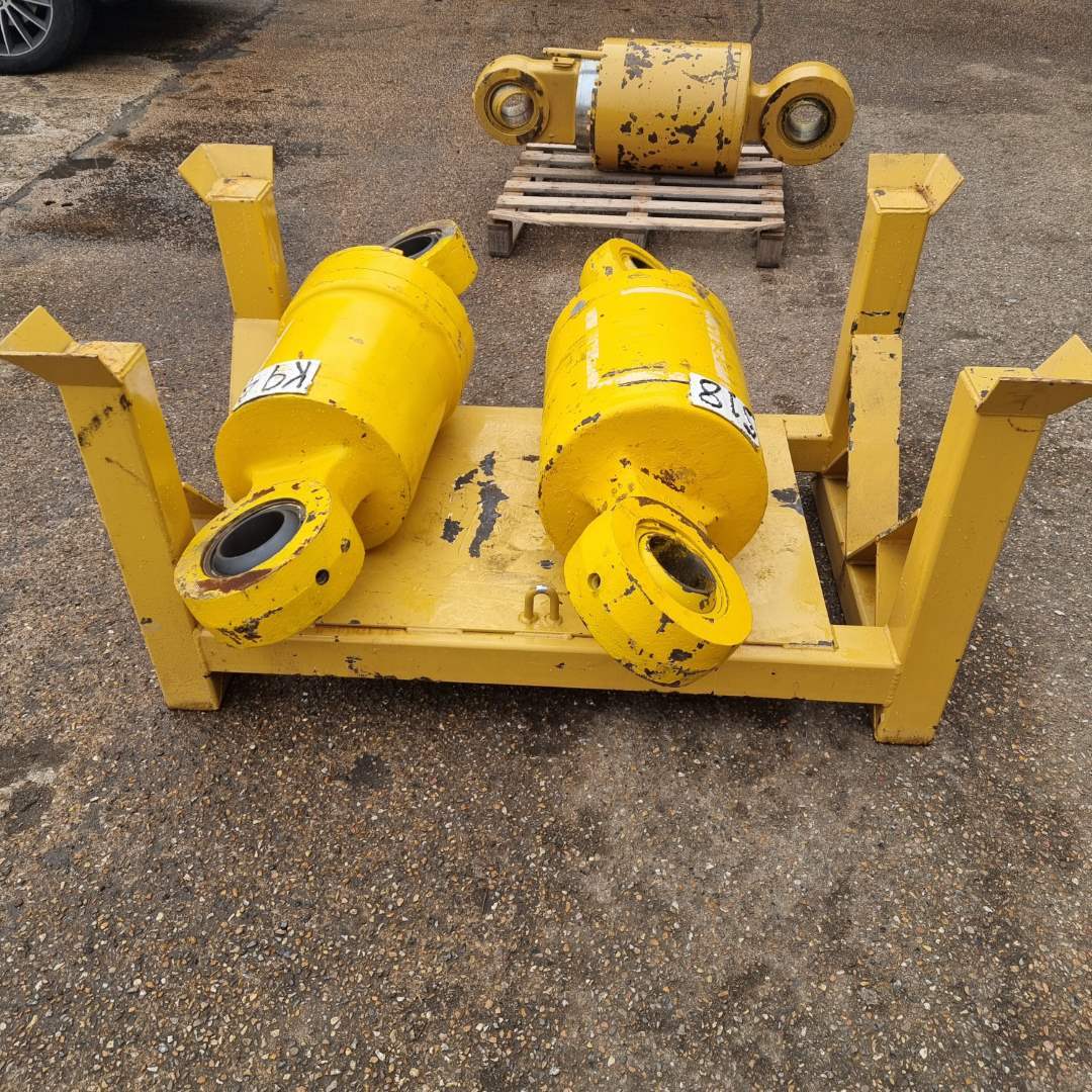 CAT - Rear Suspension - 5T-4466