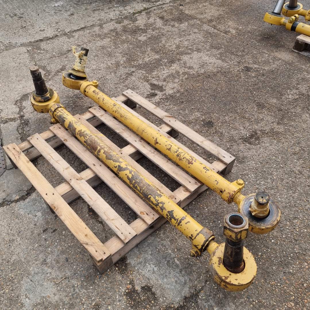 CAT - Rod - 2A-6945 USED