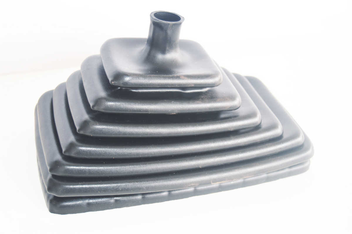 PM213415T part supplied by Mani-Two Trading