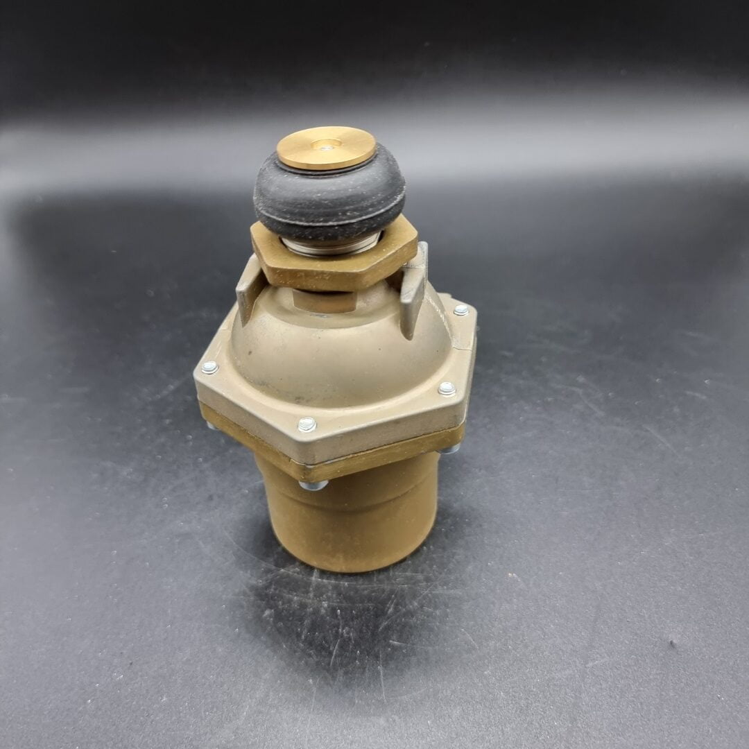Cat - Valve A - 8D-7057