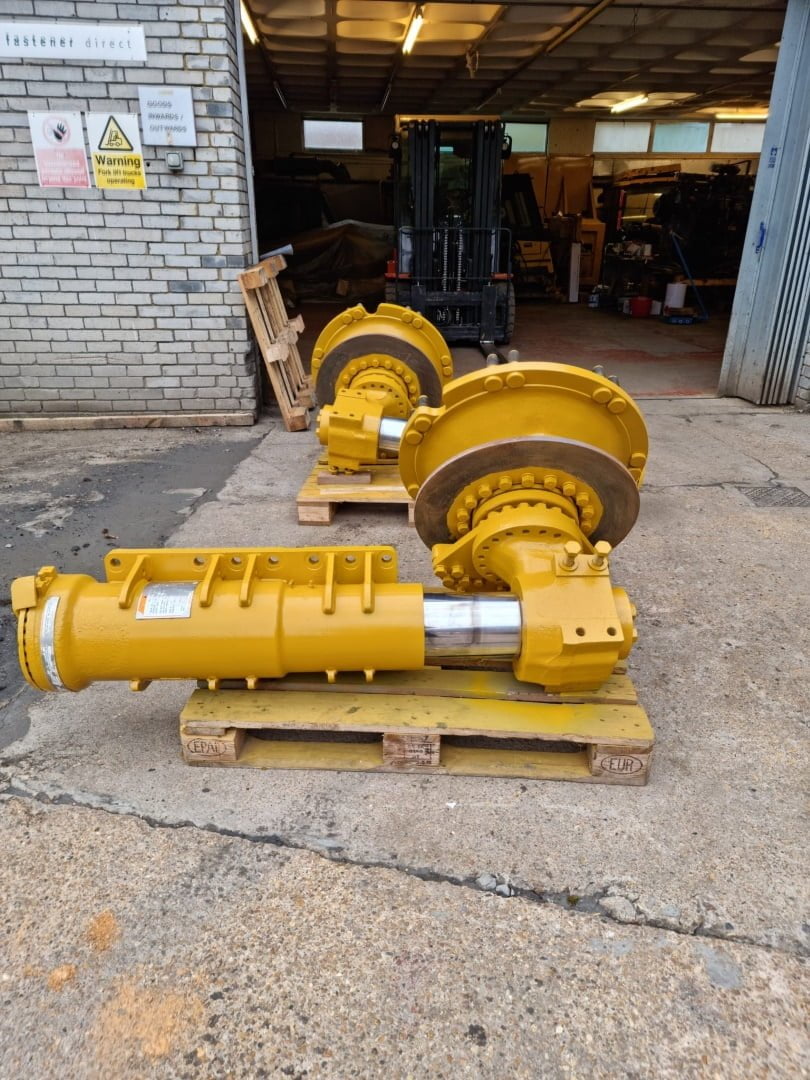 Cat - 775D - Front Suspension