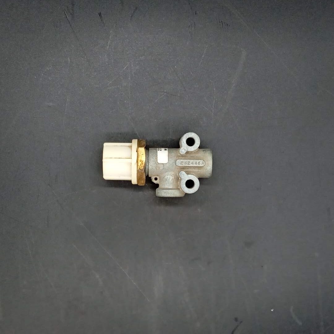 Terex - Valve - 9214778