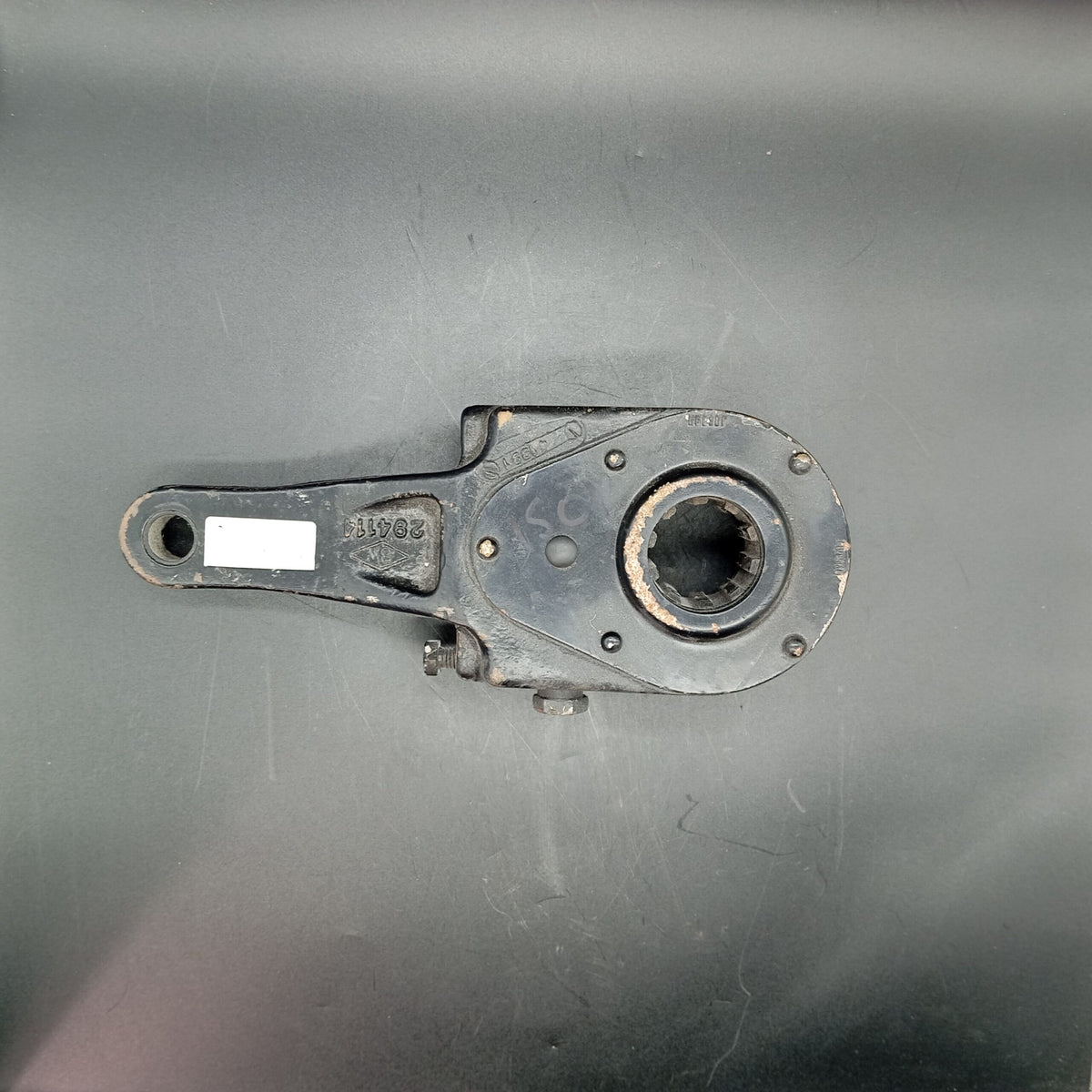 Terex - Adjuster - 15014386