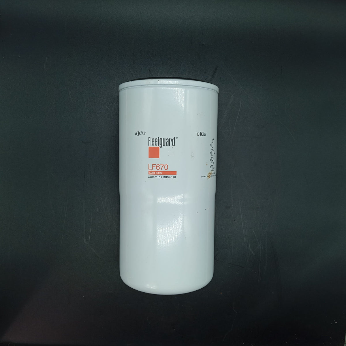 Fleetgaurd - Lube Filter - Lf670