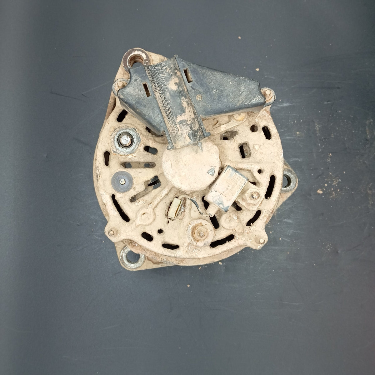 Bosh - Alternator - 6033Gb3019
