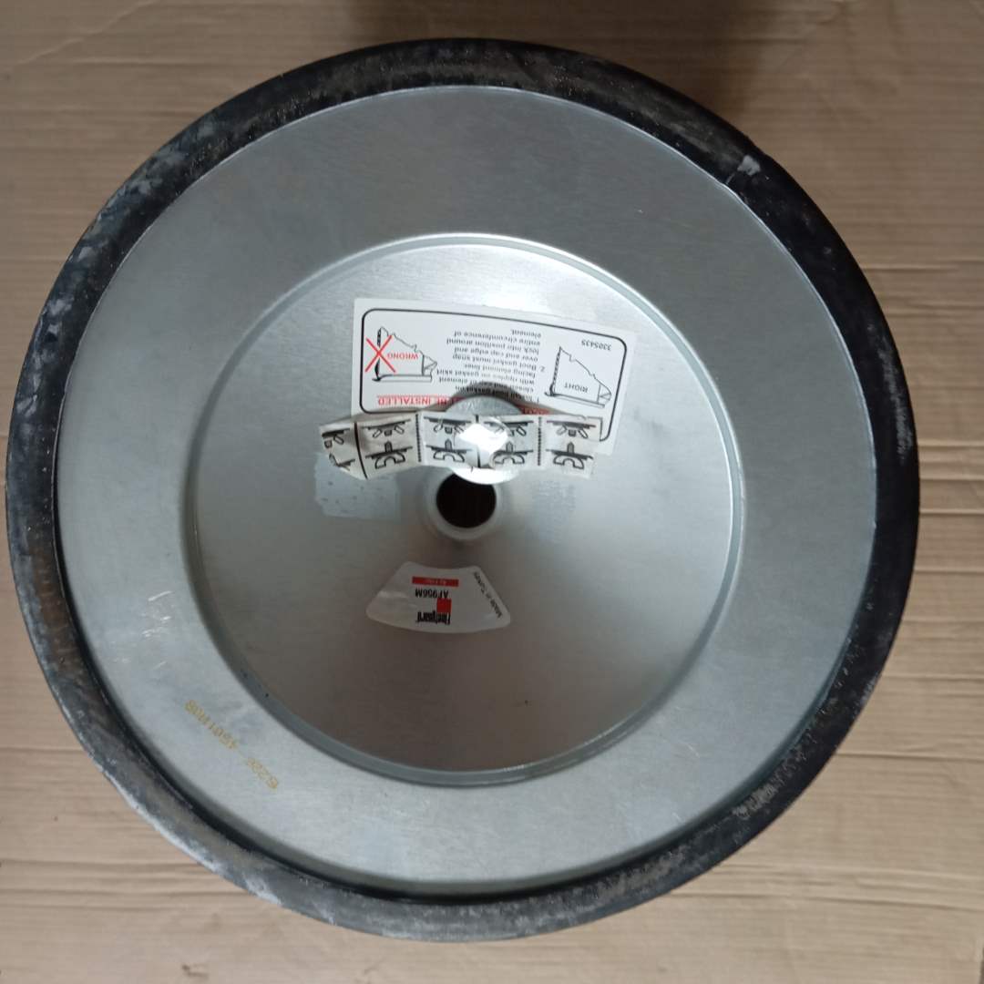Fleetguard - Air Filter - Af956M
