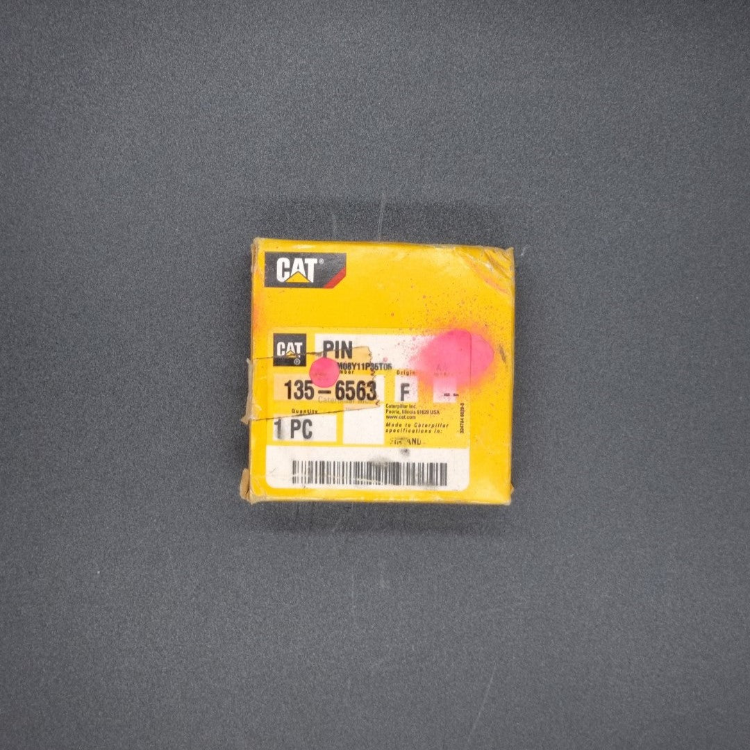 Cat - Pin - 135-6563