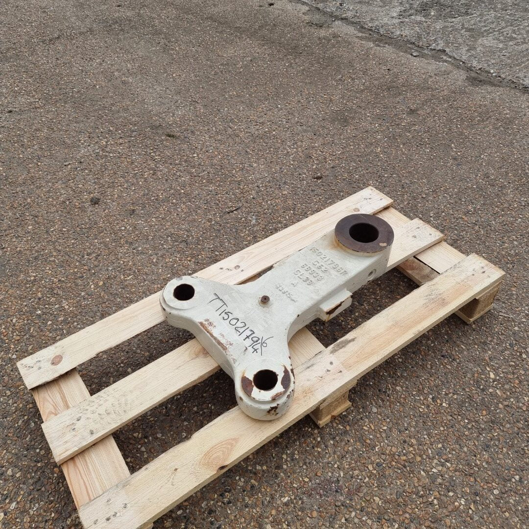 Terex - Bellcrank - 15021796