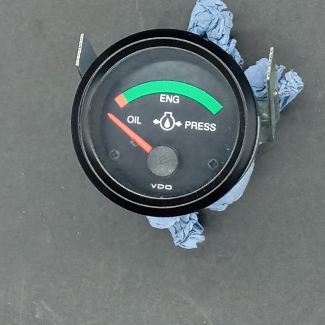 Terex - Oil Pressure Gage - 15258289