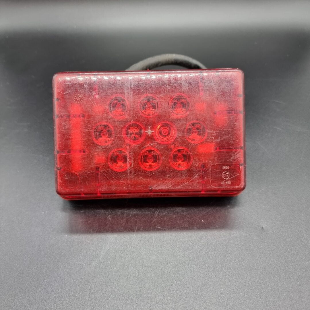 CAT – LED SIGNAL LIGHTS – 135-0426