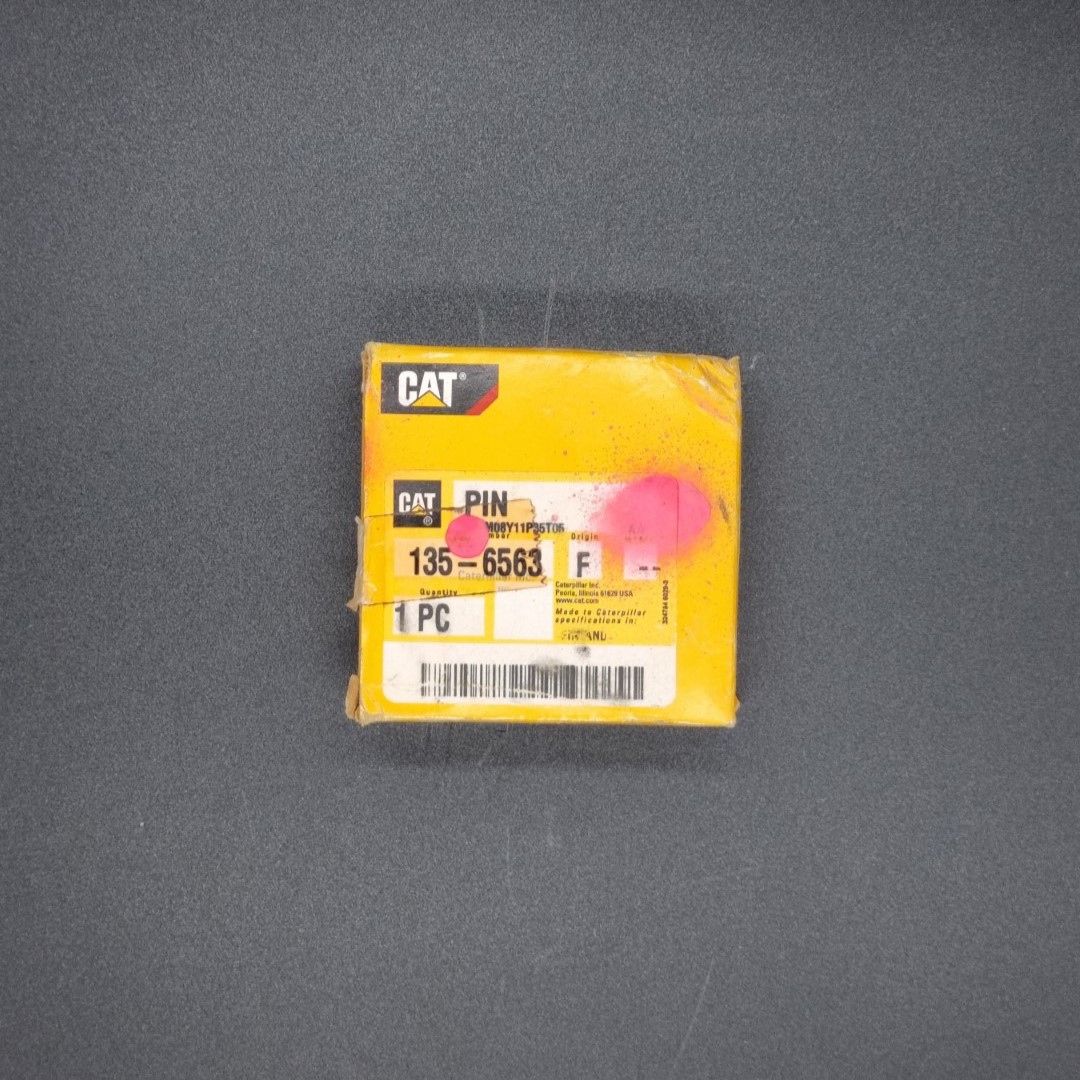 CAT – PIN – 135-6563